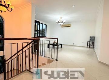 Departamento de 3 habitaciones, Guayaquil · Alquilo Departamento Km 7,5 Vía Samborondon 200 m² Primer Piso 3 Dorm. Cuarto de Servicio Estud
