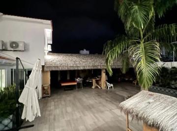 Departamento de 3 habitaciones, Salinas · Edificio de Venta en Salinas