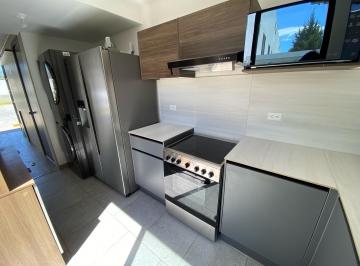 Casa · 95m² · 3 Habitaciones · 1 Estacionamiento · Casa - Tumbaco