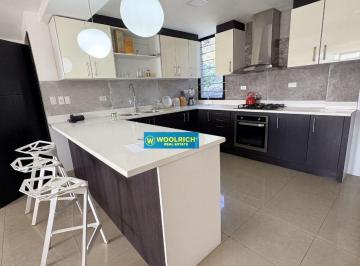 Departamento de 2 habitaciones, Guayaquil · Urbanización Ciudad Colon, Vendo Departamento 2 Dorm., 2 Parqueos 160 m²
