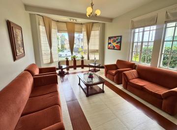 Casa de 4 habitaciones, Ibarra · Casa de Lujo en Venta Sector El Retorno Ibarra