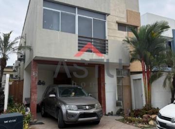 Casa de 3 habitaciones, Guayaquil · Se Vende Casa en Urb. Belo Horizonte, Km 11.5 Via a La Costa. Etapa Bellagio