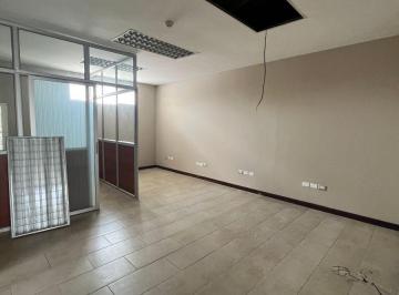 Oficina comercial · 70m² · 1 Estacionamiento -  Veronica de Bruno · Oficinas Espacio de Conworking Av Hermano Miguel