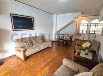 Suite · 65m² · 1 Estacionamiento · Alquiler de Suite Amoblado en Urb. Sta. Cecilia, Ceibos J. Zav