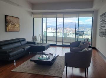 Departamento de 3 habitaciones, Quito · Bellavista Vendo Dpto 3 Dorm. - Vista