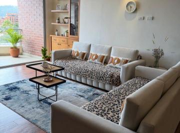 Departamento de 3 habitaciones, Cuenca · Departamento de 3 Dorm. en Venta. Sector Remigio Crespo