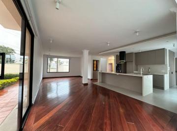 Casa de 4 habitaciones, Quito · Casa de 285 m² con 4 Dorm. en Alquiler en Cumbayá