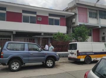 Oficina comercial , Guayaquil · Oportunidad Casa Comercial de 750 m² en Venta en El Corazón Deurdesa Central
