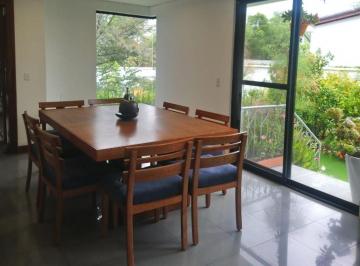 Casa de 3 habitaciones, Quito · Sector Reservorio, Rento Hermosa Casa Sin Muebles