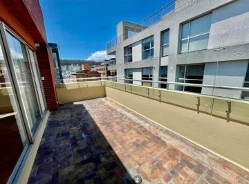 Departamento de 3 habitaciones, Quito · Departamento en Renta República del Salvador $1000
