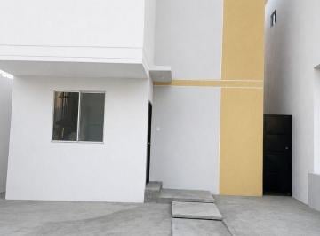 Casa de 3 habitaciones, Guayaquil · Casa Remodelada en Venta Geranios 2 - Chongon Via a La Costa