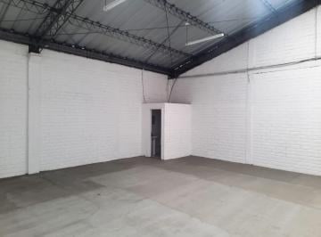 Bodega-Galpón · 69m² · 1 Habitación · 1 Estacionamiento · El Condado, de Oportunidad Bodega15b en Renta, 69 m²