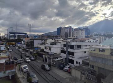 Terreno / Lote · 563m² · Terreno en Venta 384 m², Sector La Carolina Edificabilidad 16 Pisos