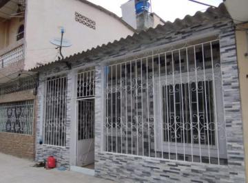 Casa de 2 habitaciones, Guayaquil · Casa de 2 Dorm. en Sauces 6, Norte de Guayaquil