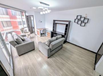 Suite de 1 habitación, Quito · Arriendo La Carolina Suite Amoblada con Balcon Internet