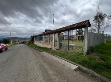 Terreno / Lote · 733m² · 1 Habitación · 8 Estacionamientos · Oportunidad Construye La Casa o Quinta de Tus Sueños Terreno 733 m² en Venta Paccha - Cuenca