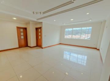 Departamento de 3 habitaciones, Cuenca · Departamento de Renta, Totoracocha