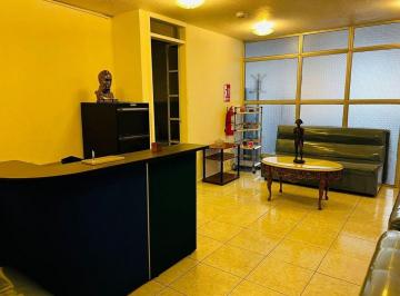 Oficina comercial , Quito · Alquiler Oficina Amoblada Edf, Ucica