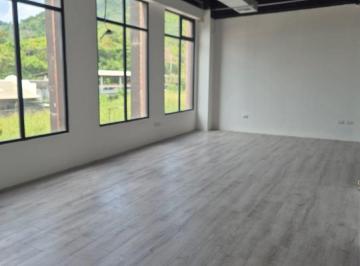 Oficina comercial , Guayaquil · Oficina en Renta en El Edificio La Vista de San Eduardo - Ceibos