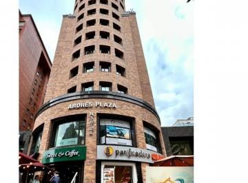 Departamento de 2 habitaciones, Quito · Se Vende Departamento en La Carolina, Republica del Salvador. Solo Venta
