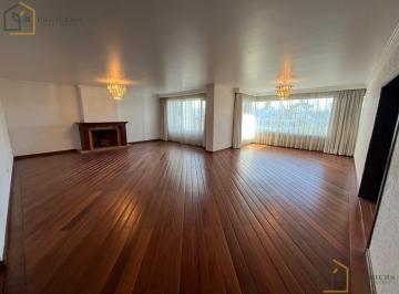 Departamento · 540m² · 4 Habitaciones · 3 Estacionamientos · Departamento de Renta en Av González Suárez