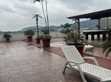 Departamento de 3 habitaciones, Guayaquil · Vendo en Lomas de Urdesa, Lindo Departamento con Vista a Guayaquil
