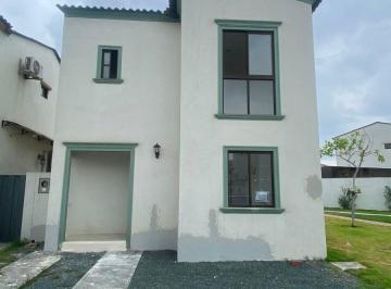 Casa de 2 habitaciones, Daule · Vendo Casa en La Rioja
