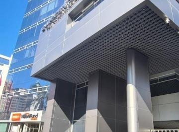 Oficina comercial , Quito · Oficina Comercial de 188 m² en Alquiler en La Carolina