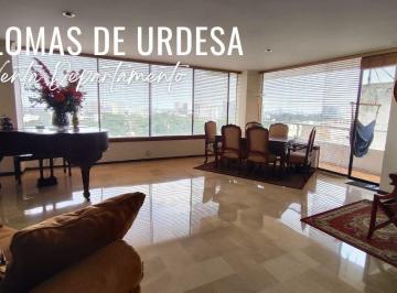 Departamento de 3 habitaciones, Guayaquil · Departamento en Venta en Lomas de Urdesa | 347 m² | Balcón, Piscina y 2 Parqueos | $230.000