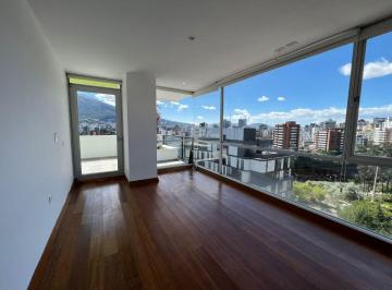 Departamento de 3 habitaciones, Quito · Arriendo Departamento Tres Dorm. con Terraza - Sector Gonzalez Suárez
