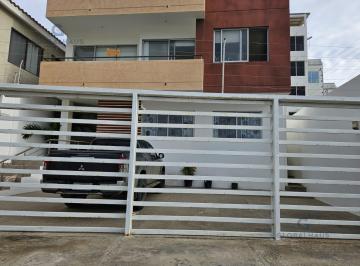 Departamento · 178m² · 3 Habitaciones · 1 Estacionamiento · Departamento - Costa de Oro