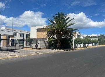 Casa de 3 habitaciones, Quito · Tumbaco Ruta Viva Casa Moderna Oportunidad $149.000, Conjunto 17 Casas, Seguridad, Cerca a Todo