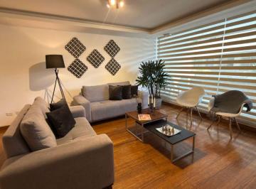 Departamento de 3 habitaciones, Quito · Departamento de Venta, Duplex, 3 Dorm., Estudio. Av Eloy Alfaro y Catalina Aldaz
