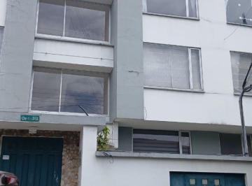 Departamento de 2 habitaciones, Quito · Vendo Hermoso Departamento Sector Norte