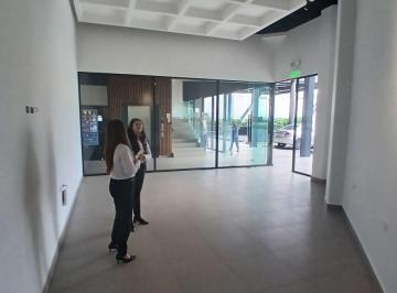 Local comercial , Quito · Alquilo Precioso Local a Estrenar en Tumbaco