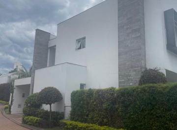 Casa de 3 habitaciones, Quito · Casa de 260 m² con 3 Habitaciones en Alquiler en Cumbayá