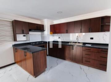 Departamento de 4 habitaciones, Cuenca · Departamento en Venta Conjunto Residciar Yanuncay.