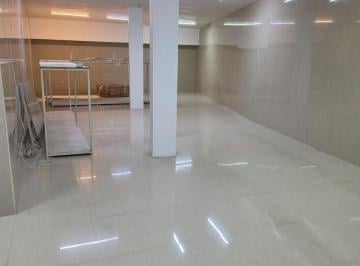Local comercial , Quito · Local de 135 m² en Renta