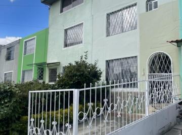 Casa en Venta de 5 habitaciones Calderón · Casa de 118 m² con 5 Habitaciones en Venta en Calderón