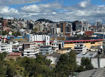 Departamento de 2 habitaciones, Quito · Arriendo Departamento 2 Dorm. Sector Estadio Atahualpa