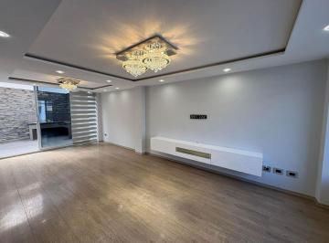 Casa de 3 habitaciones, Quito · En Venta Departamento218 Mtrs. 3 Dormt, 2 Parq. Santa Lucia Norte de Quito $160.000
