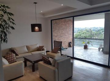 Departamento de 3 habitaciones, Quito · Departamento de 230 m² con 3 Dorm. en Alquiler en Cumbayá