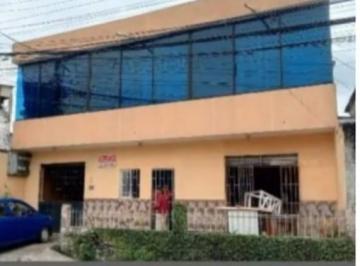 Casa · 277m² · 1 Estacionamiento · Se Vende Casa Rentera en Mapasingue Este Vicy