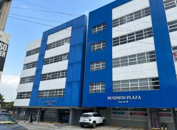 Oficina comercial · 40m² · 1 Estacionamiento · Venta Oficina Business Plaza Cerca Terminal Terrestre | Vanro