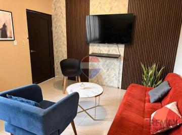 Casa · 30m² · 2 Habitaciones · 1 Estacionamiento · Suite Amoblada en El Cortijo – Samborondon