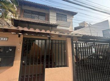 Departamento de 5 habitaciones, Guayaquil · Venta de Departamento Loft de 2 Pisos + Suite + Terraza Panorámica y Garaje en Lomas de Urdesa