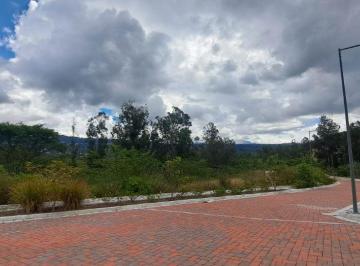 Terreno / Lote , Quito · Terreno en Urbanización Rumikuna
