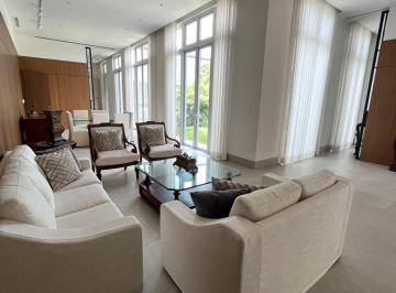 Casa en Alquiler de 4 habitaciones Samborondón · Plaza Lagos Una Sola Planta de Lujo