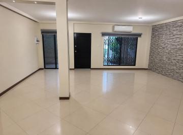 Casa de 3 habitaciones, Guayaquil · Bellavista Vendo Casa Amplia Muy Cómoda en Conjunto Cerrado