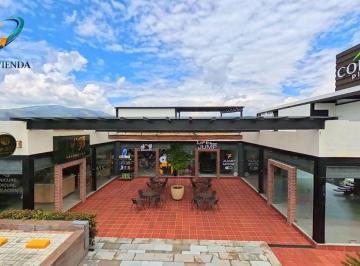 Local comercial , Quito · Local Comercial en Arriendo, 112 m - Plaza La Colina